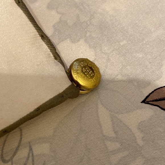 TIZIANO Roma lightweight scarf. New. No tags - Picture 7 of 9